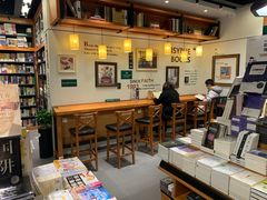 大堂-西西弗书店·矢量咖啡(新光天地店)