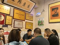 -矮子粉店1985·长沙米粉(湘春路店)