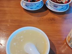 -炉小二铜锅牛蛙•川湘菜(三里屯店)