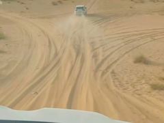 -迪拜沙漠冲沙