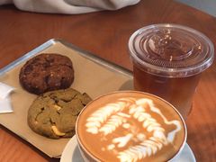 -YEEGIN COFFEE也径咖啡