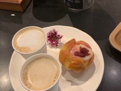 -星巴克(扬州华懋购物中心A区店)