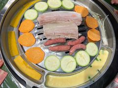 -哈哈碳都·牛肋条无限自助烤肉(台江万达店)
