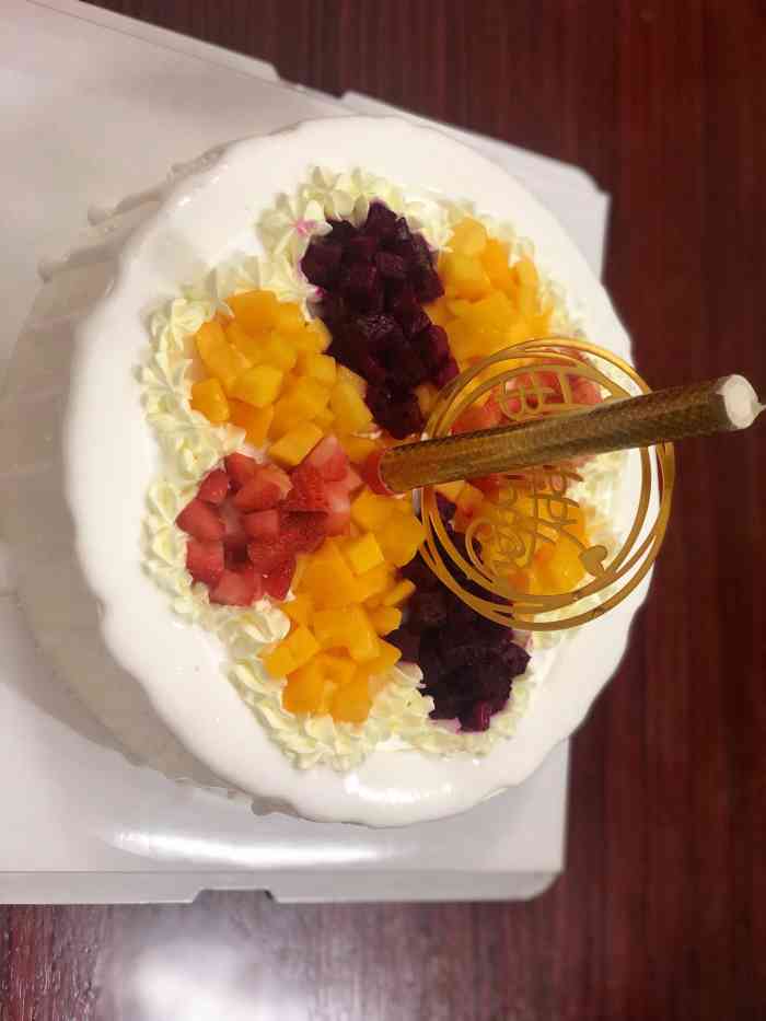 白天鹅宾馆·美食屋-"美食屋的蓝莓芝士蛋糕是我的最爱每年都要来.