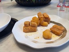 -泓历皇朝酒店(东亭店)