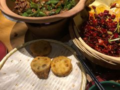 -吃饭皇帝大土家民族菜(正大广场店)