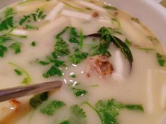 -沪华海鲜大酒楼(南汇店)