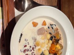 -RUXU入续糖水铺与包(卓悦中心店)