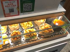 面包甜点陈列柜-1973继光香香鸡(大东方百货店)