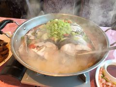 特色大鱼头-红樽舫湖景餐厅(太湖渔人码头店)