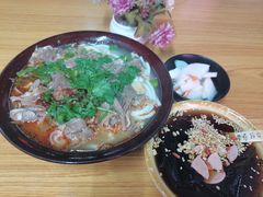 -陈记贵州遵义羊肉粉·酸汤鱼(法华镇路店)