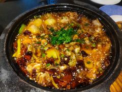 -万重锦·人文川菜馆(骡马市店)