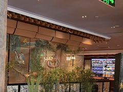 -八府香鸭·啫啫煲(华山路店)