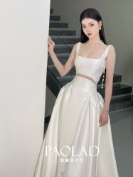 -南京宝娜嫁衣婚纱礼服馆(中央路店)