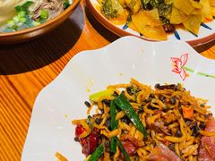 大头菜炒乡下腊味-遵义虾子卢四羊肉粉(大沽路店)
