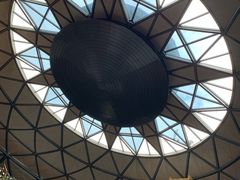 -上海滴水湖皇冠假日酒店