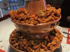 -老佛爷铜炉蛙锅(东门老街店)