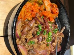 照烧肥牛饭-品米斗·精致料理(浦东禹悦汇店)