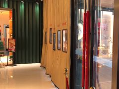 -万达广场(临港店)