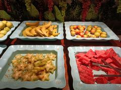 -阪尚皇·原切牛排·烤肉火锅自助(北京路店)