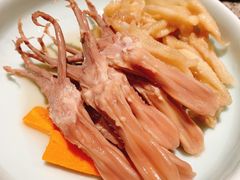 糟卤鸭掌鸭信-南京大牌档(香港广场店)