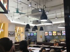 大堂-禾师兄·布拉肠(一德路店)