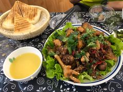 -八两八金·莱芜特色炒鸡(市南漳浦路店)