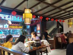 -魏铭鱼头捞饭(晋阳路店)