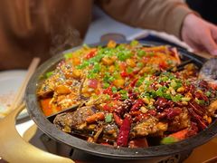 -鸣记脆皮烤鱼·海鲜烤鱼(三八广场店)