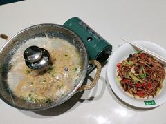 -绿草地·湘菜(7mall店)