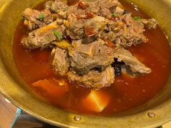 -破瓦寒窑·地摊烤羊排