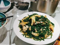 -巴特餐饮6加1音乐餐吧·新疆菜