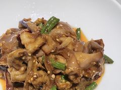 -关东小磨东北菜(漕河泾印象城店)