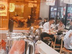 大堂-宝记烧烤·碳锅羊肉·羊蝎子火锅·夜食社(文体路创始店)