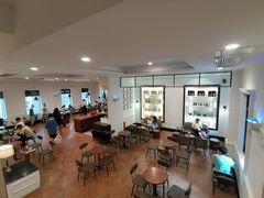 大堂-星巴克臻选(广州沙面店)