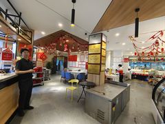 -有红鸡毛店·川菜(建设路店)