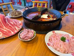 -胖三嬢·呱呱老火锅(北京总店)