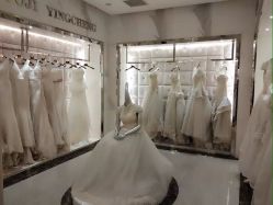 -唯爱婚纱国际影城(曙光大厦店)