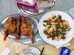 -南沙辉记烧鸡·荔枝木炭火吊烧(旧镇店)