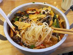 -丽丽三鲜螺蛳粉(田林路店)