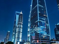 -陆家嘴空中步行连廊