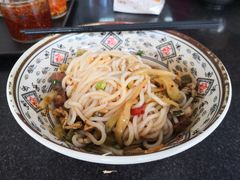 -丫丫桂林米粉(学府店)