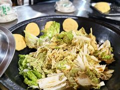 -粘豆包柴火铁锅炖