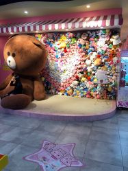 -LuckyStar幸运星家庭娱乐中心(东莞国贸店)
