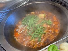 -山河屯铁锅炖鲜鹅·东北菜(开发区一店)