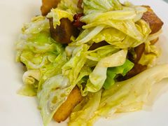 -汗腾格里·风味餐厅(新疆驻京办店)