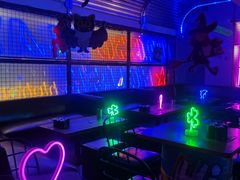 -UP嘻哈酒吧(粉巢店)