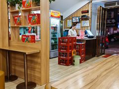 -爱民螺蛳粉(梧州国泰广场店)