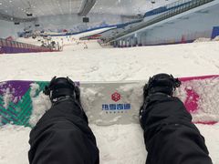 -哈尔滨热雪奇迹