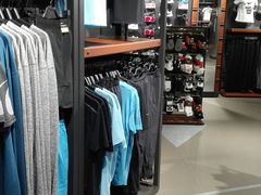 -耐克(恒隆广场店)